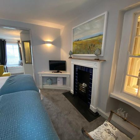 เดอะ ซัมเมอร์ เฮาส์ Bed & Breakfast เพนแซนซ์ ห้อง รูปภาพ