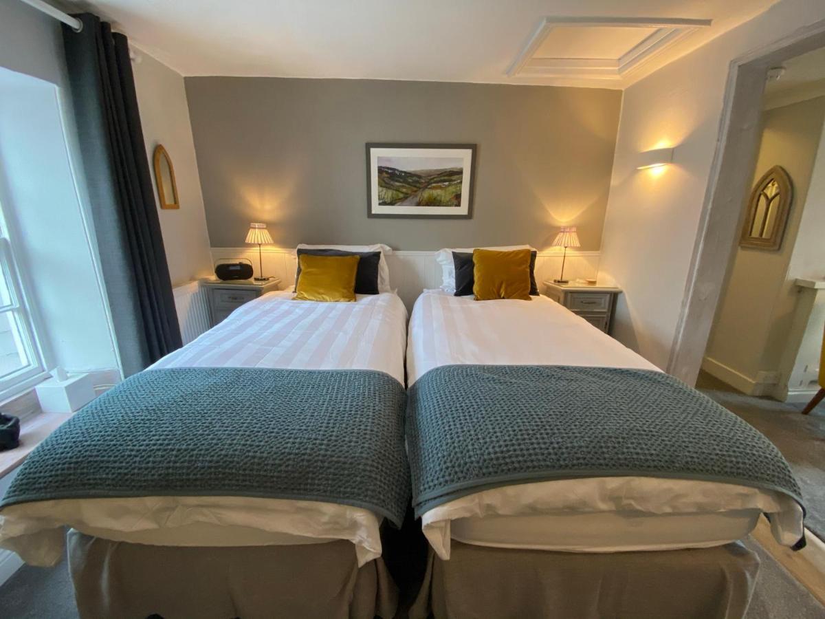 เดอะ ซัมเมอร์ เฮาส์ Bed & Breakfast เพนแซนซ์ ห้อง รูปภาพ