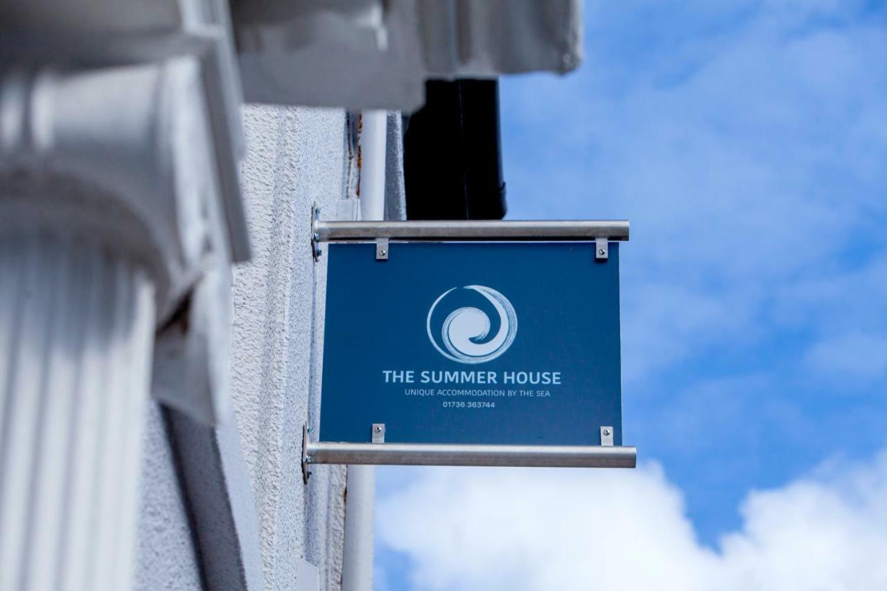 เดอะ ซัมเมอร์ เฮาส์ Bed & Breakfast เพนแซนซ์ ภายนอก รูปภาพ
