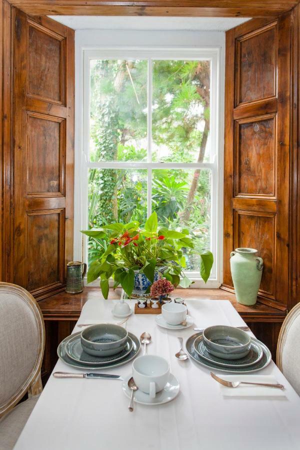 เดอะ ซัมเมอร์ เฮาส์ Bed & Breakfast เพนแซนซ์ ภายนอก รูปภาพ